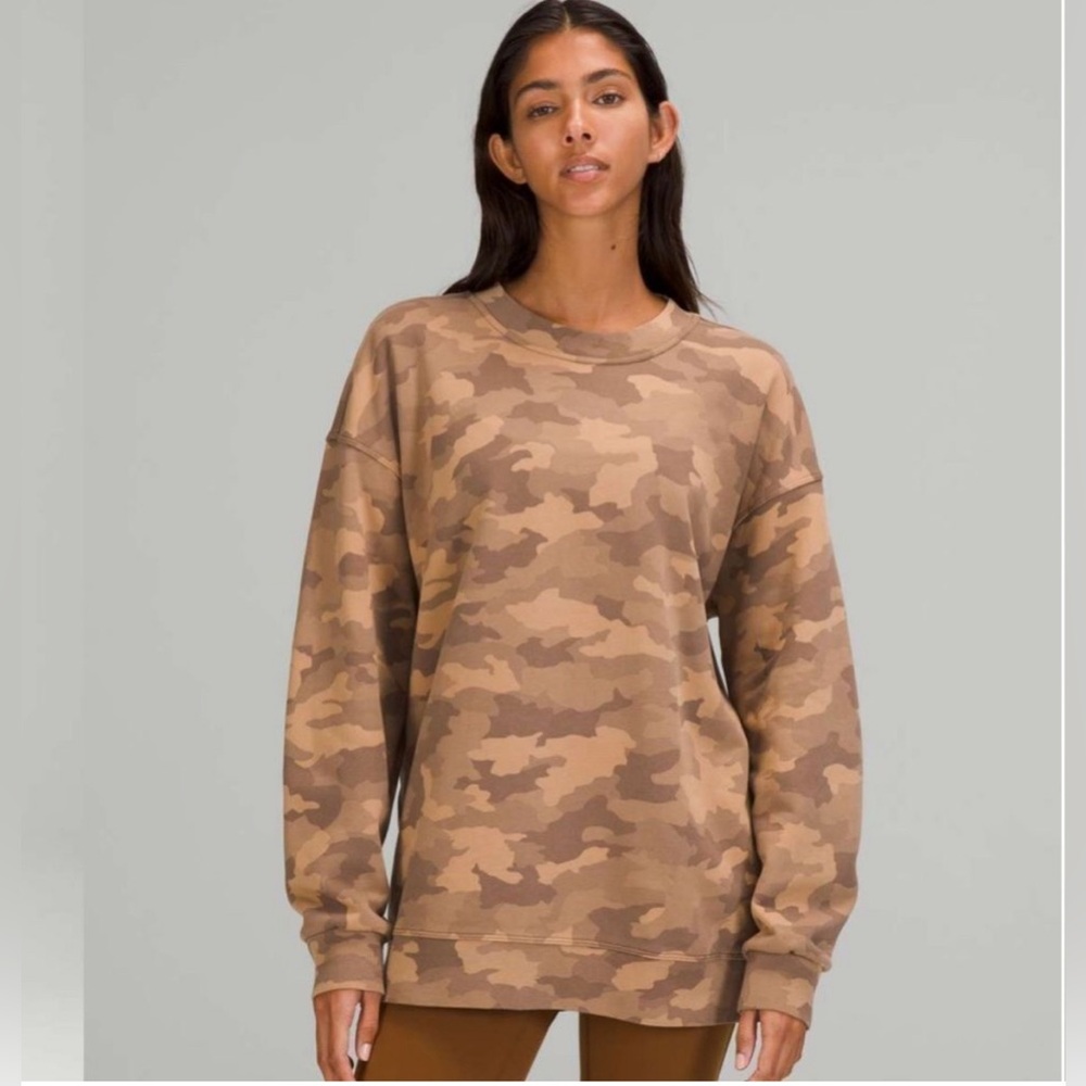 Lululemon Perfectly Oversized Crew Heritage 365 Camo Camouflage Beige